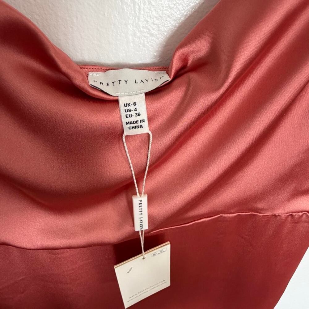Pretty lavish satin slip dress - Picture 6 of 8